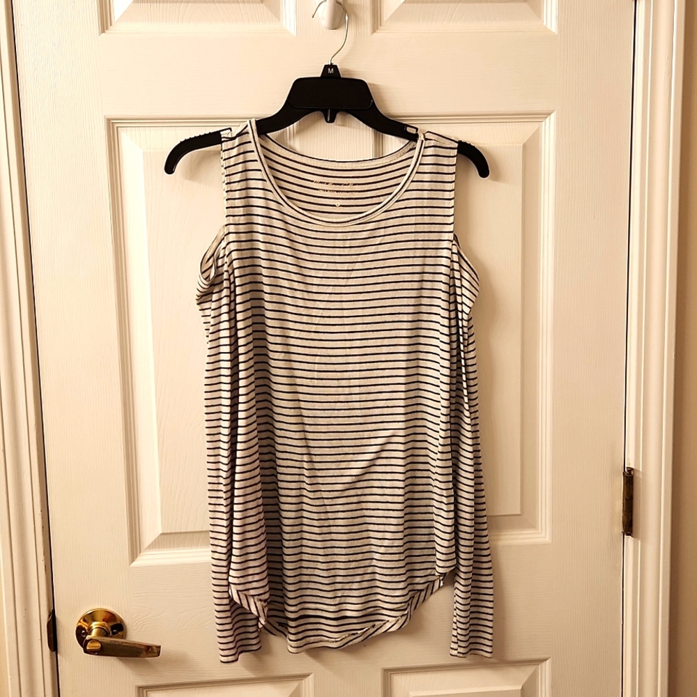Hollister shoulder cut out sweater